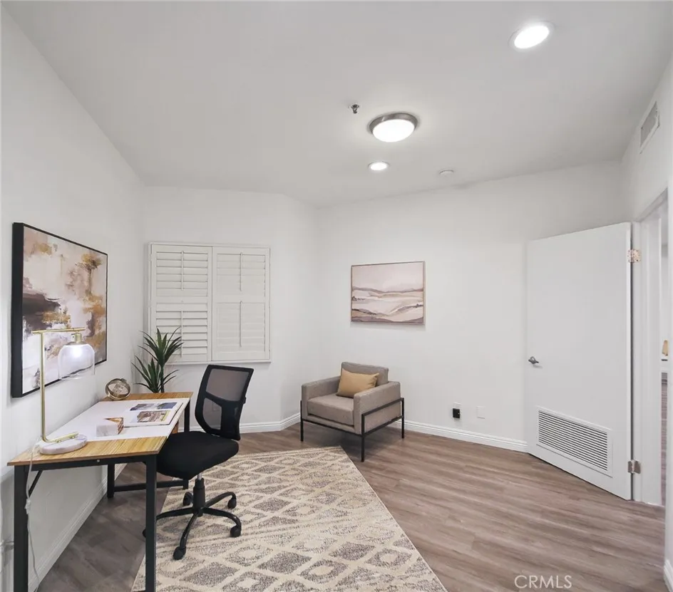 235 Main Street 118, Venice, California 90291 home-pic-14